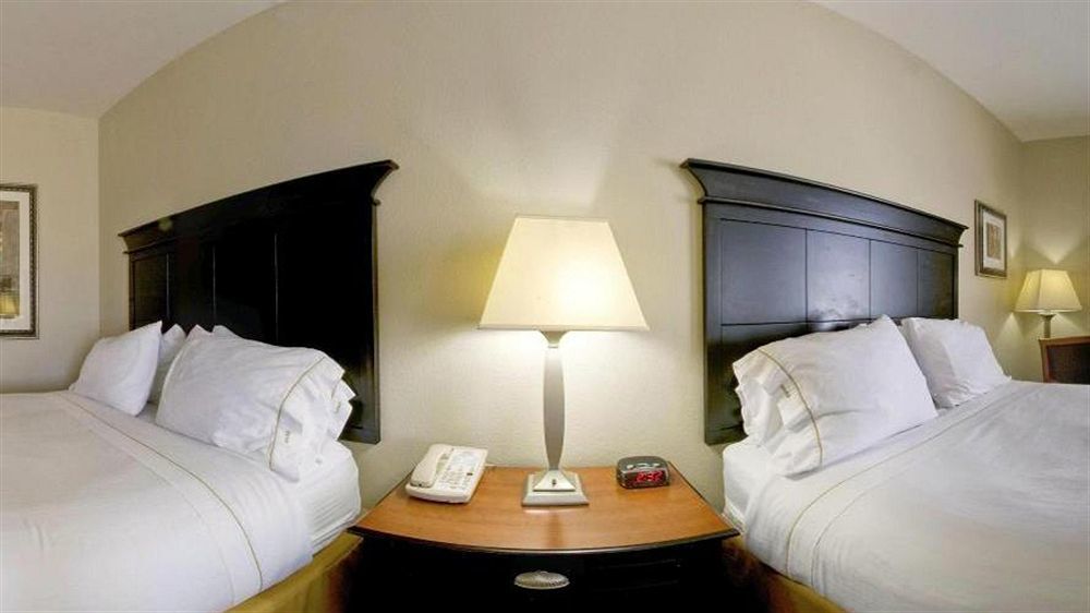 Holiday Inn Express Vernon College Area Highway 287 By Ihg Екстер'єр фото